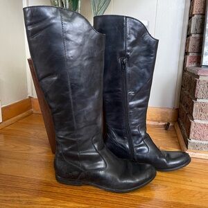 Born leather riding boots